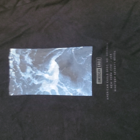 American Eagle Men's Long Sleeve Super Soft Standard Fit Long Sleeve T-Shirt - Picture 2 of 4